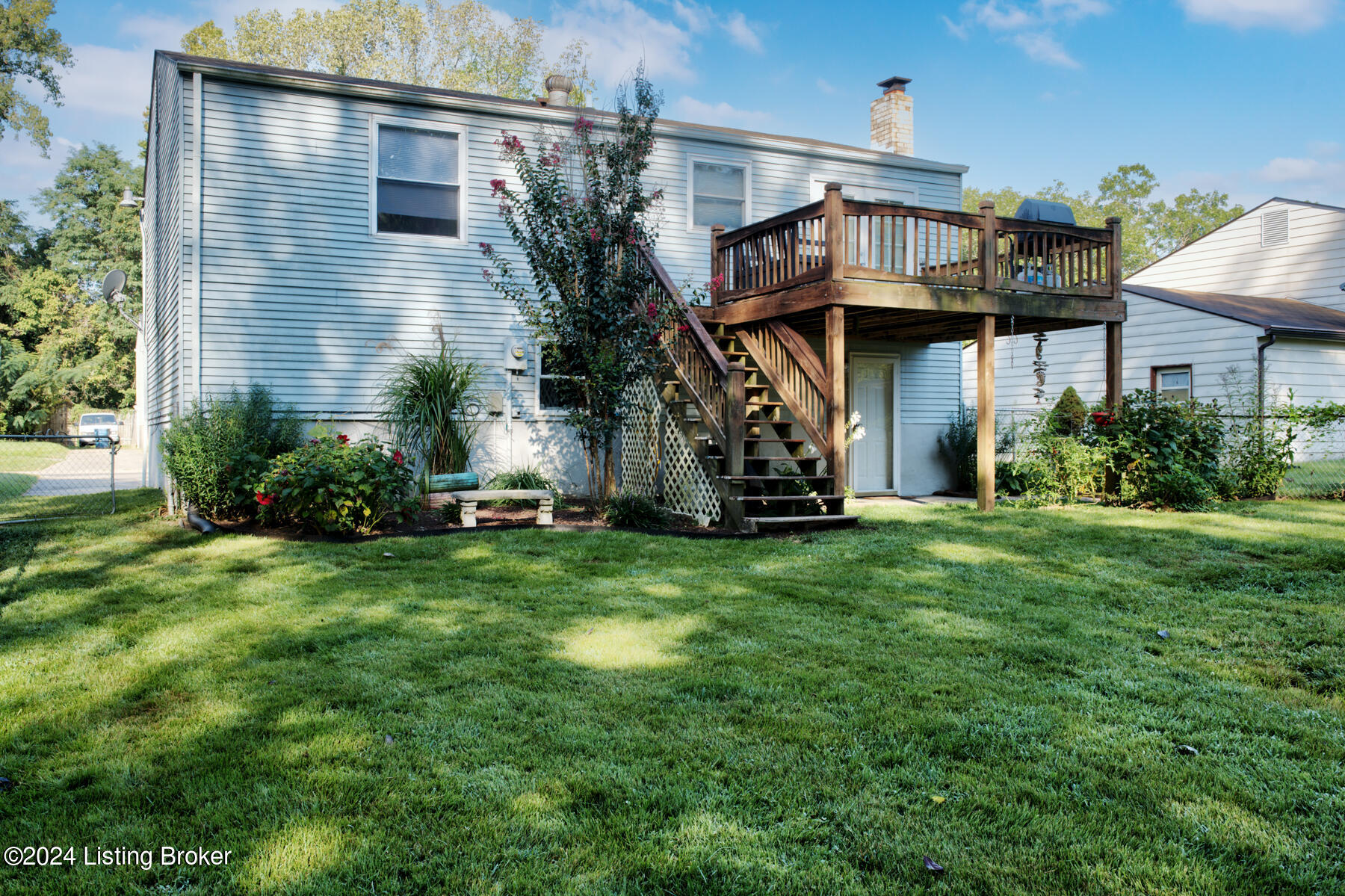 11019 Neptune Pl