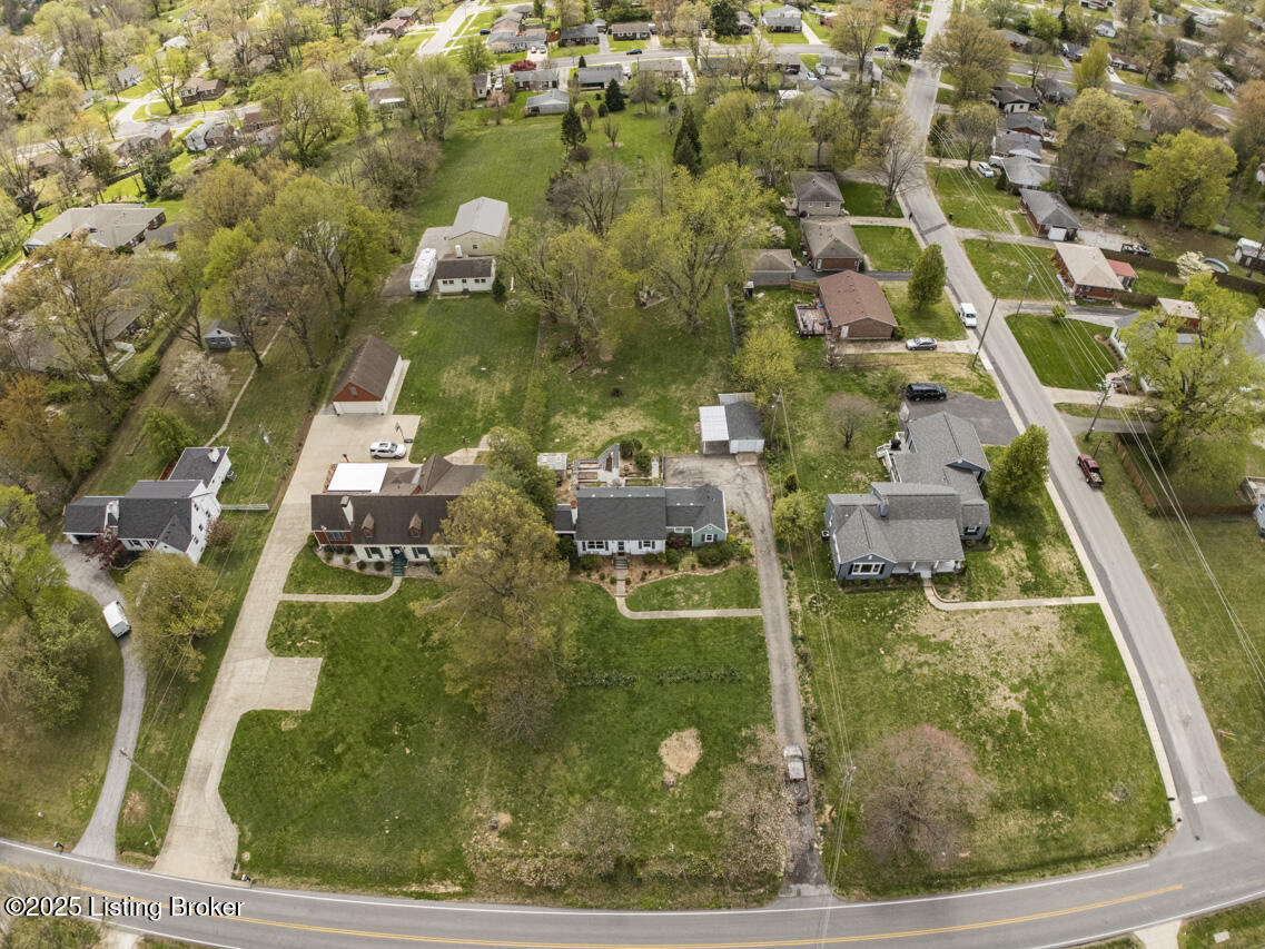 9810 Old Six Mile Ln