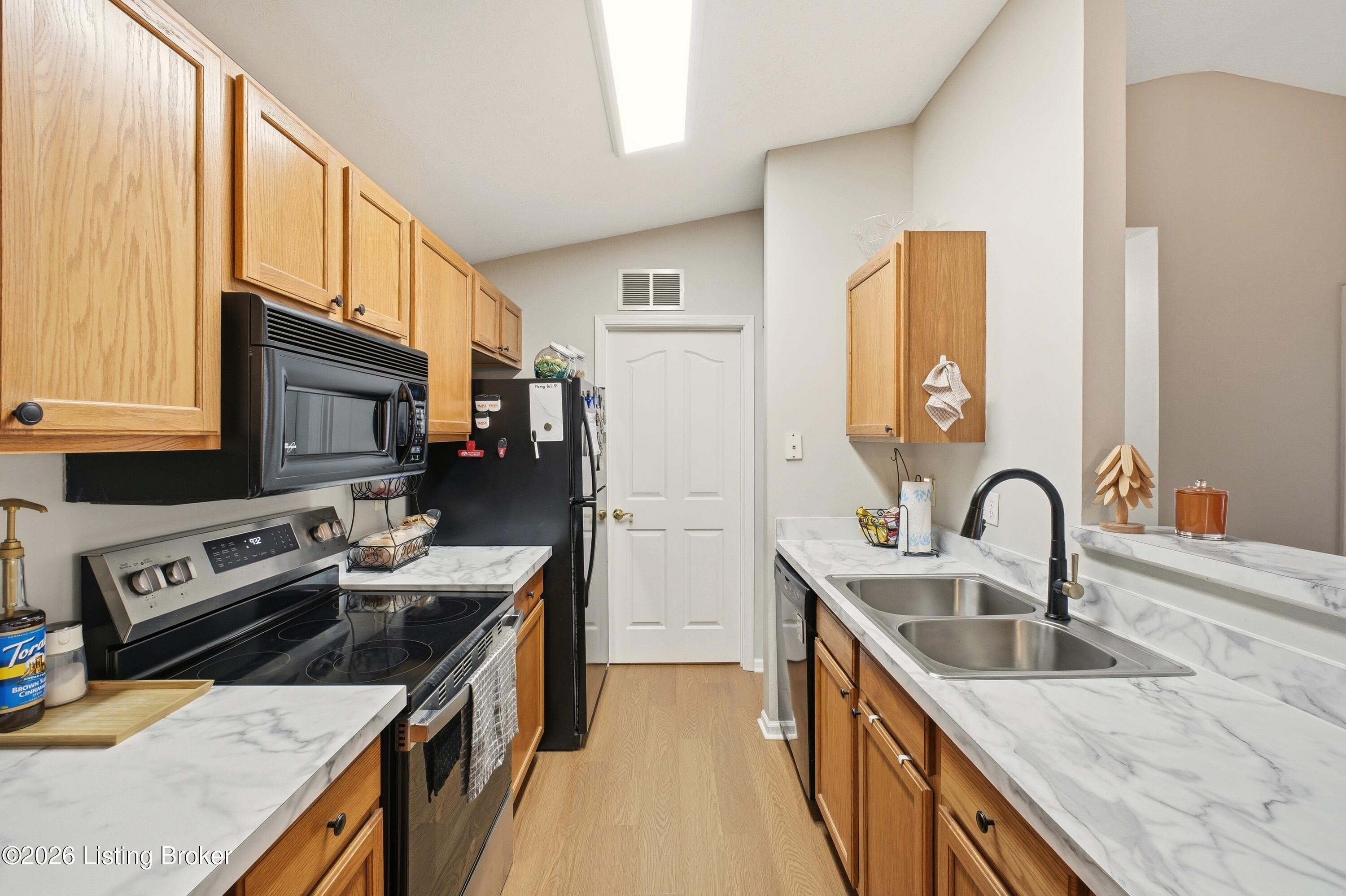 1202 Pickings Pl UNIT 204