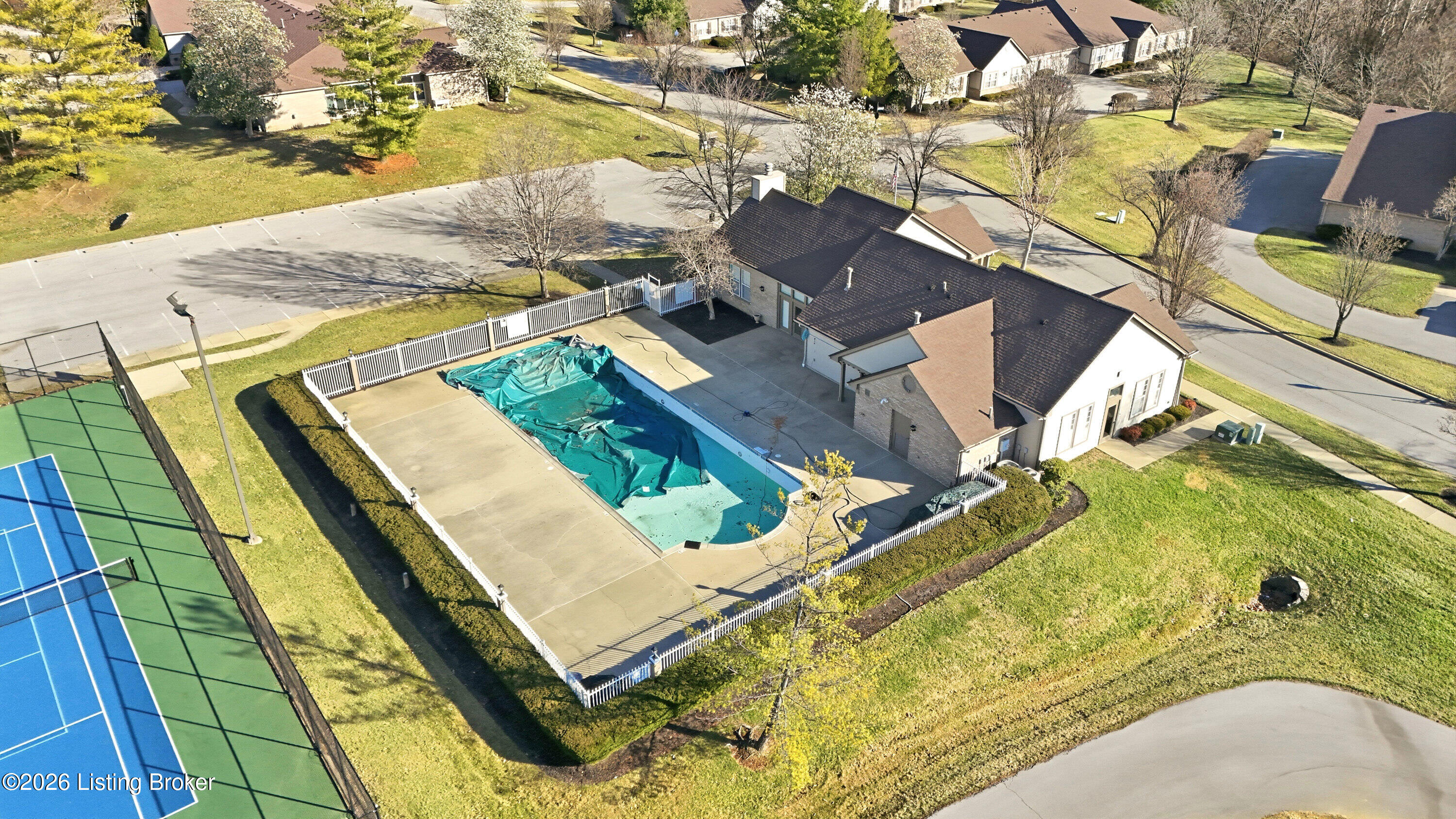 1202 Pickings Pl UNIT 204