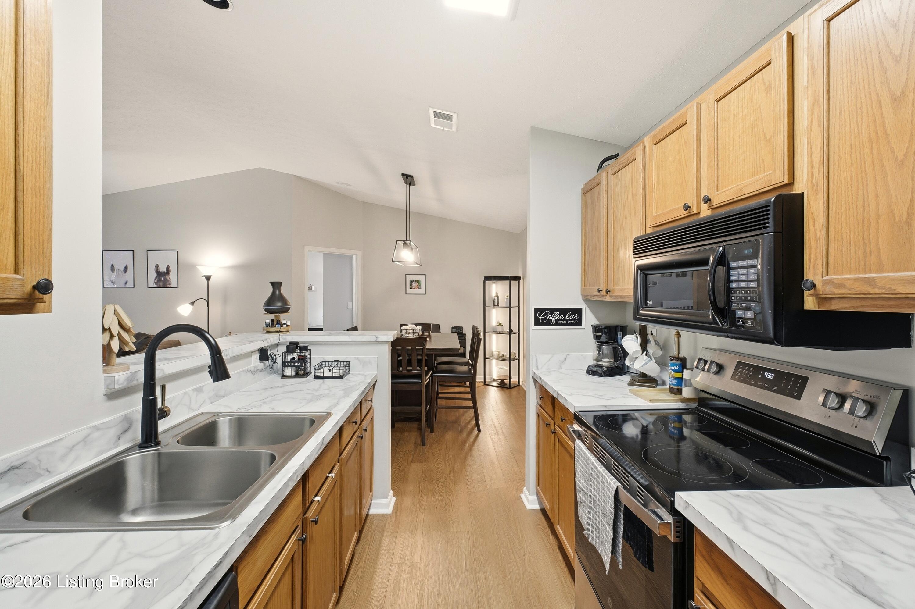 1202 Pickings Pl UNIT 204