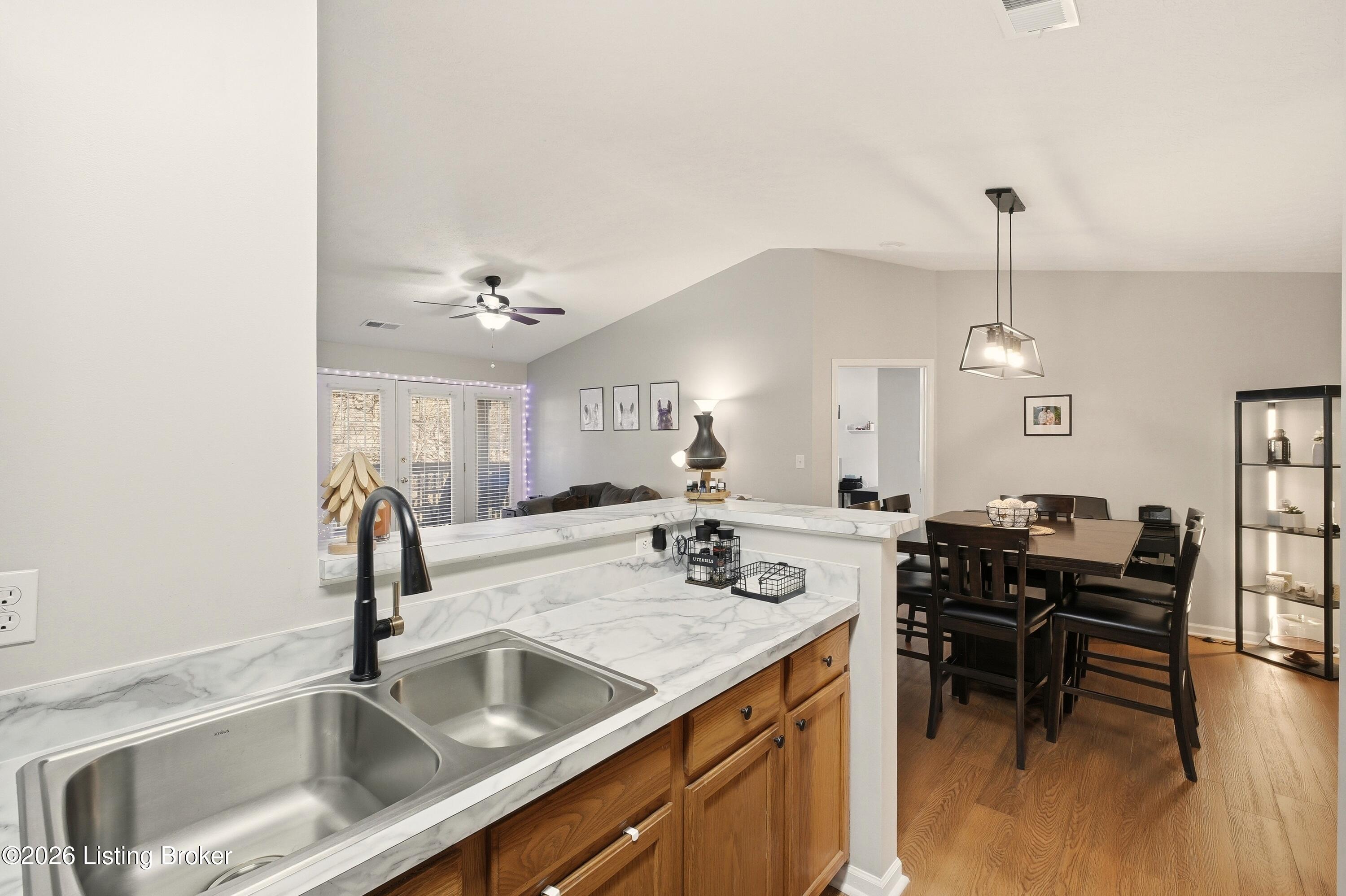 1202 Pickings Pl UNIT 204