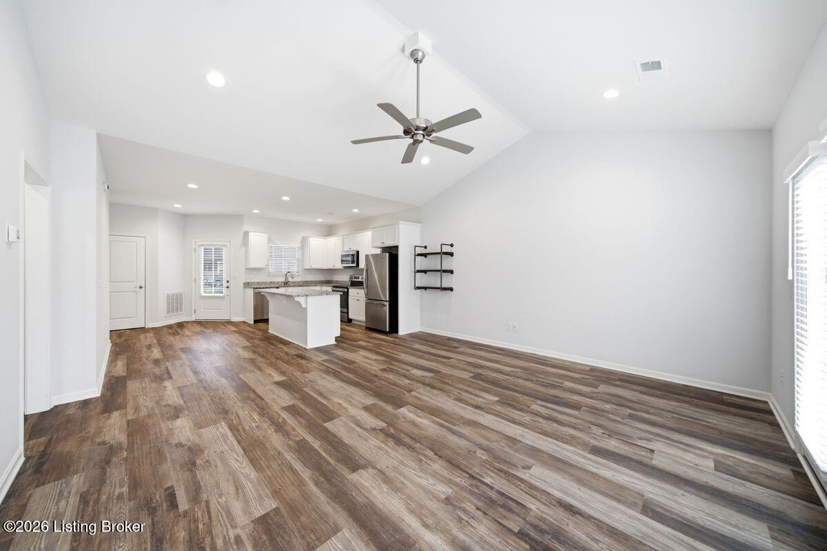 6513 Blum Farm Ct