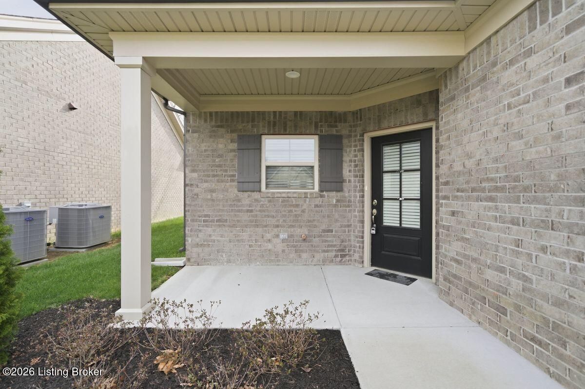 6513 Blum Farm Ct