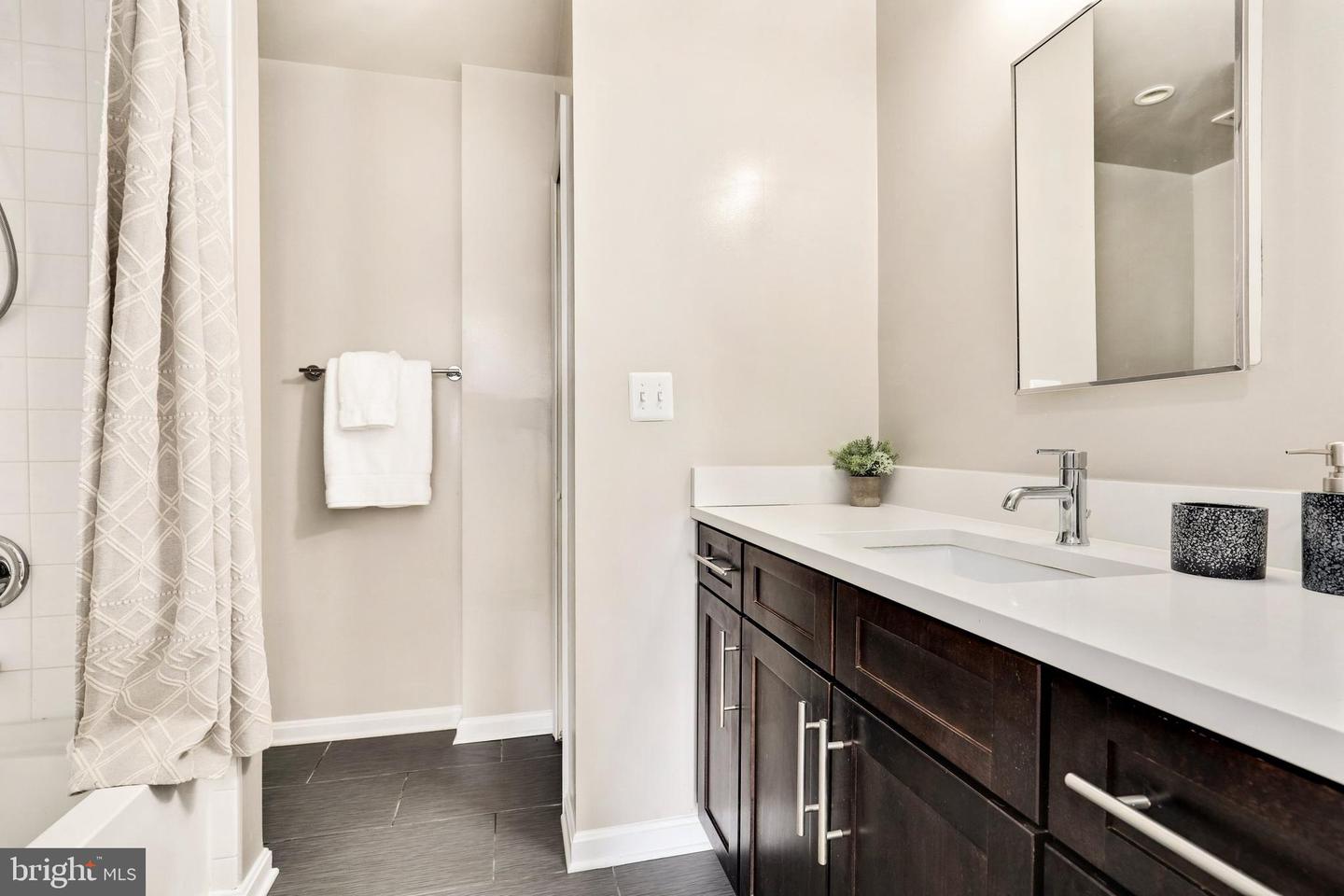 405 WOODCREST DRIVE SE Unit: 405-A