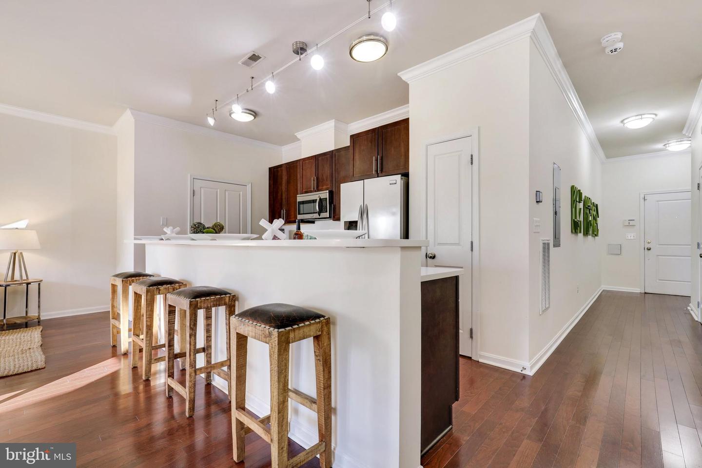 405 WOODCREST DRIVE SE Unit: 405-A