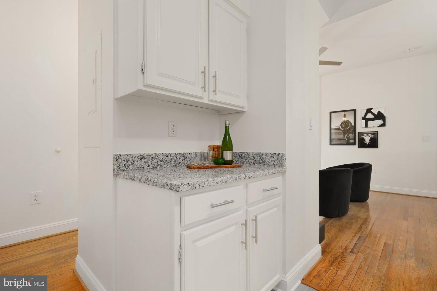 1933 S STREET NW Unit: B