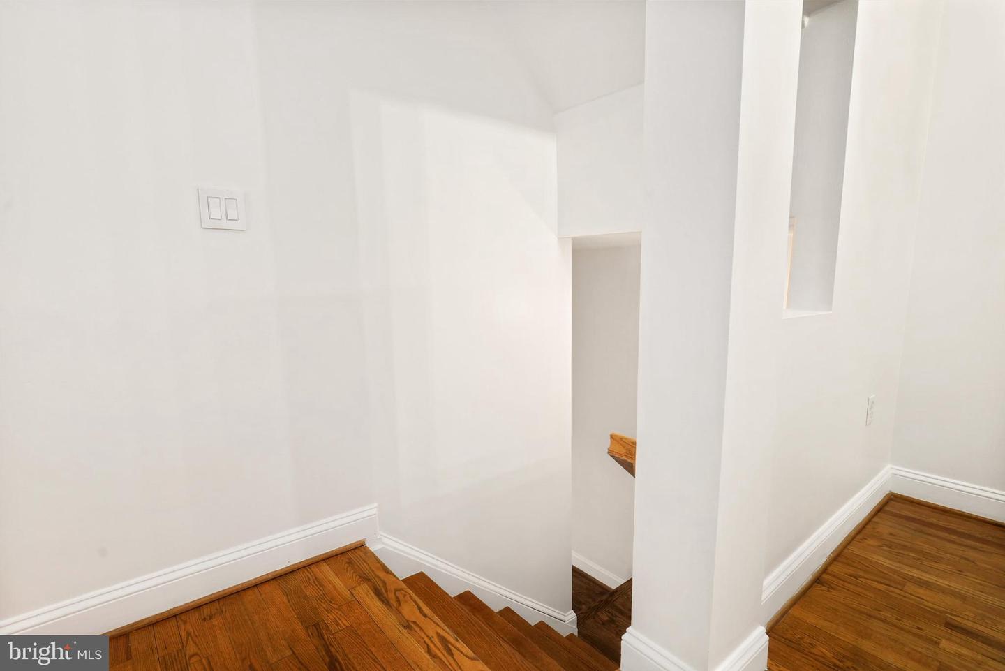 1933 S STREET NW Unit: B