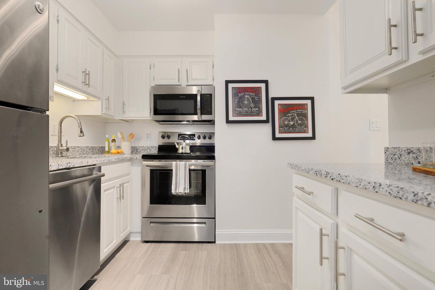 1933 S STREET NW Unit: B