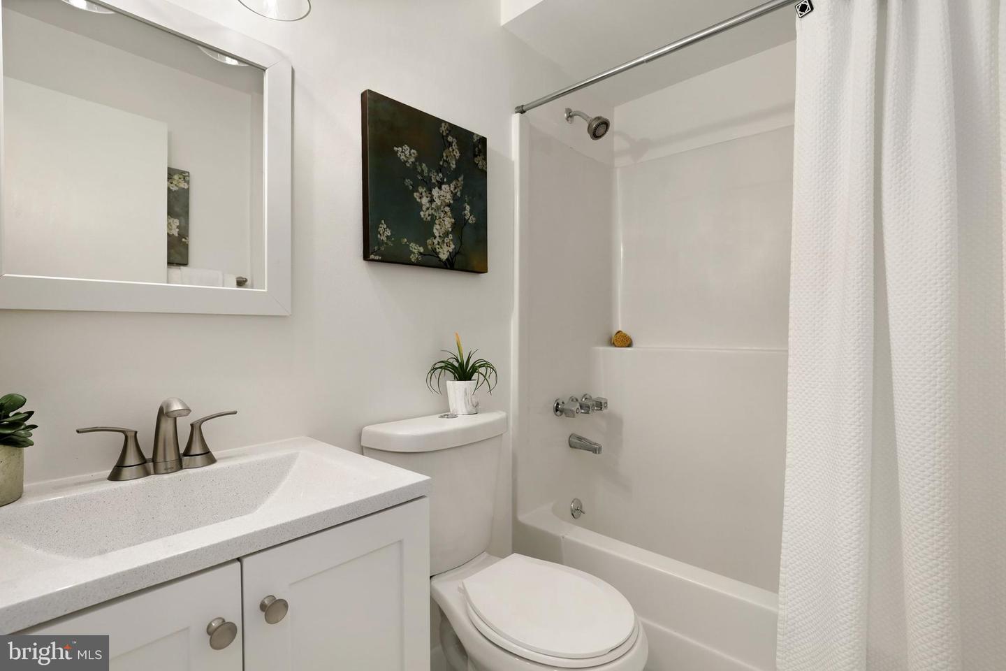 1933 S STREET NW Unit: B