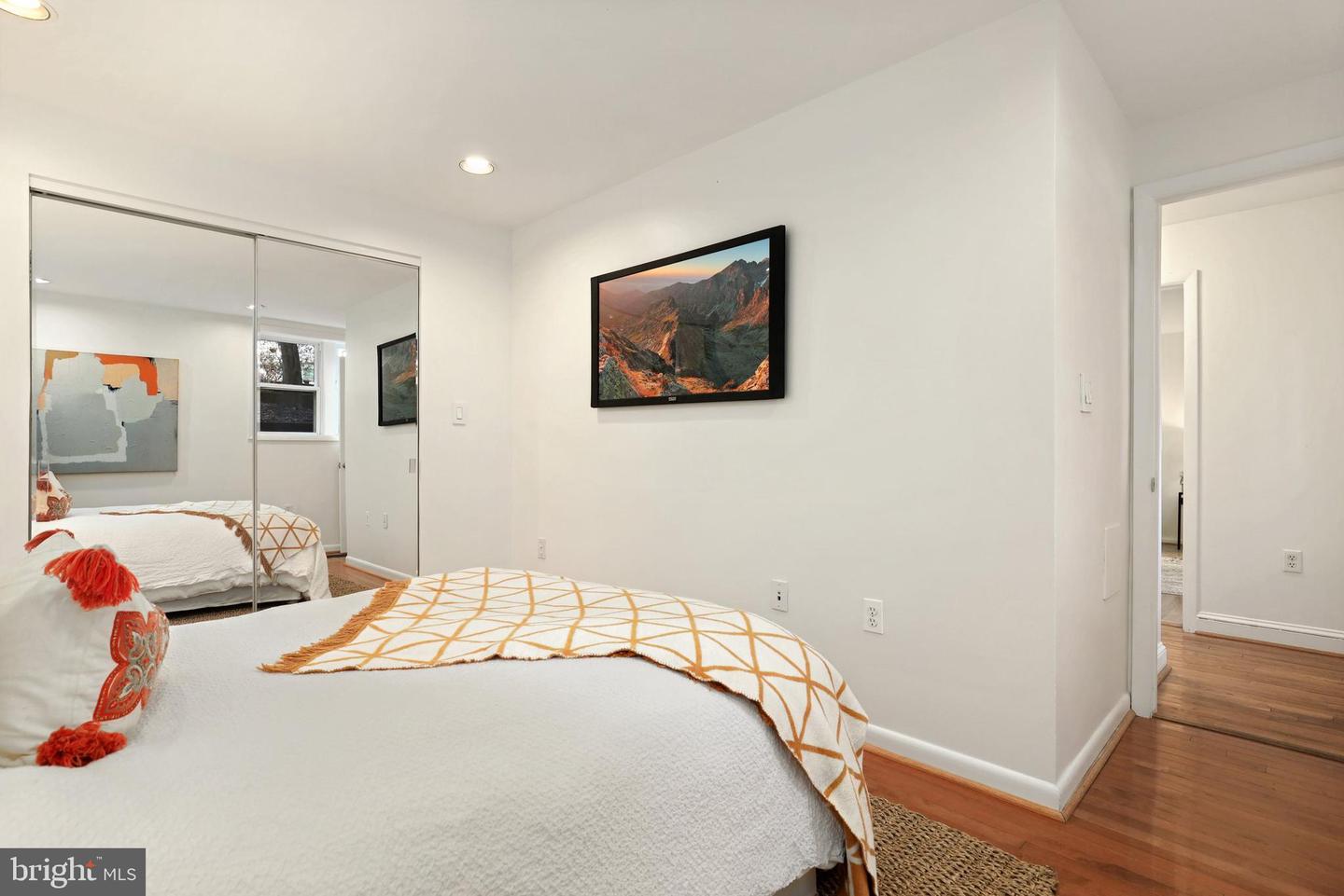 1933 S STREET NW Unit: B