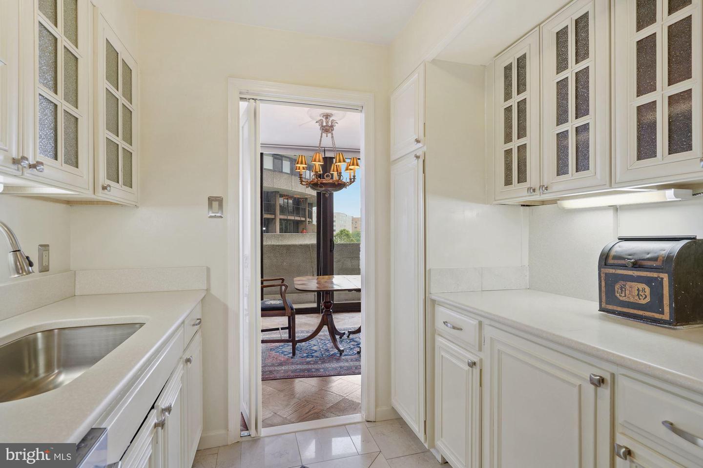 700 NEW HAMPSHIRE AVENUE NW Unit: 817