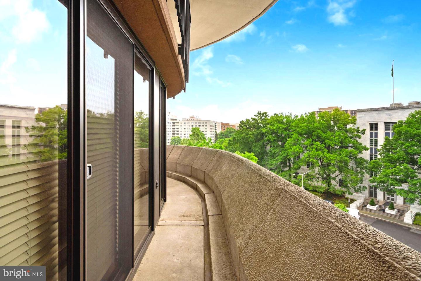 700 NEW HAMPSHIRE AVENUE NW Unit: 817