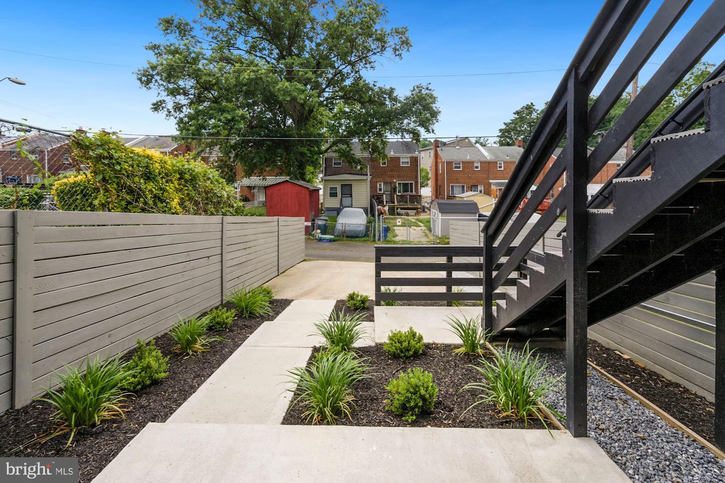 4331 DUBOIS PLACE SE