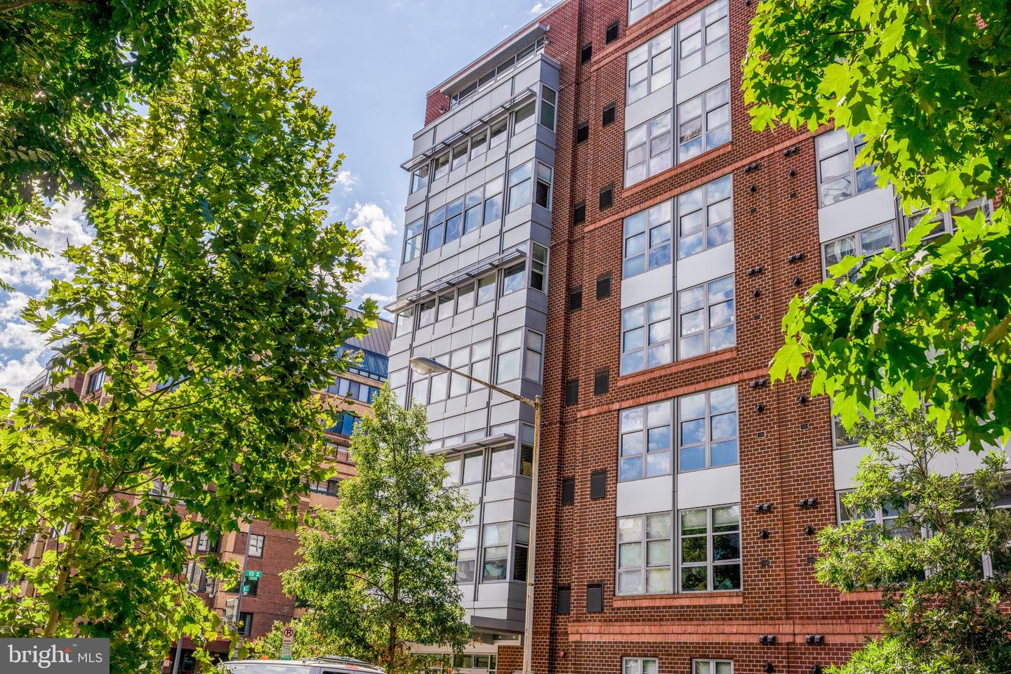 1300 N STREET NW Unit: 305