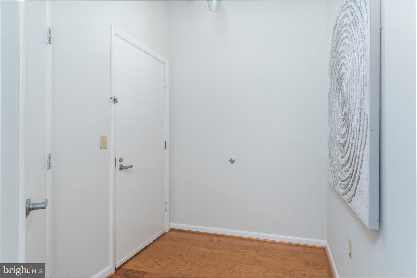 1300 N STREET NW Unit: 305
