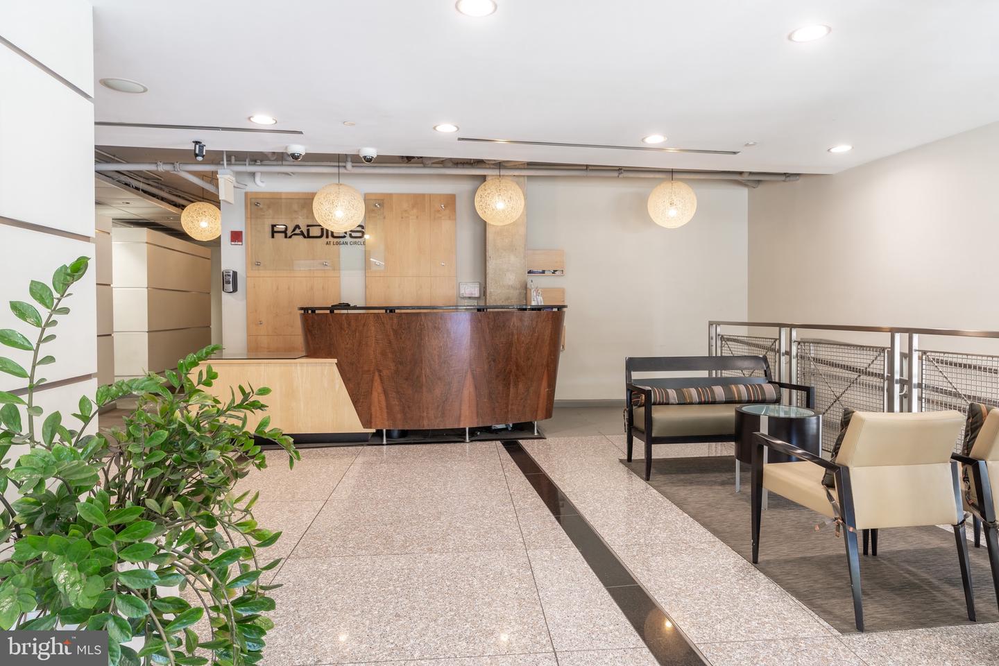 1300 N STREET NW Unit: 305