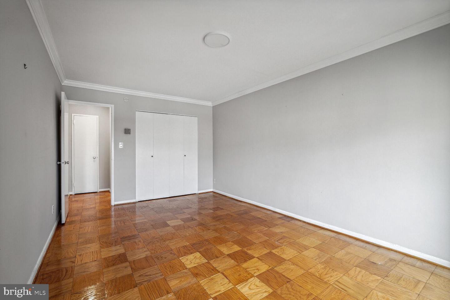 1330 NW NEW HAMPSHIRE AVENUE NW Unit: 425