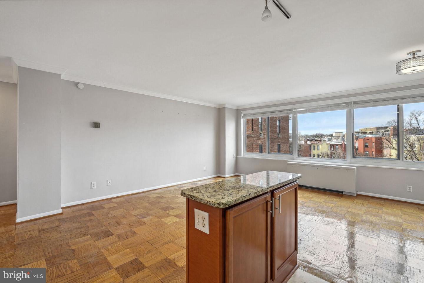 1330 NW NEW HAMPSHIRE AVENUE NW Unit: 425