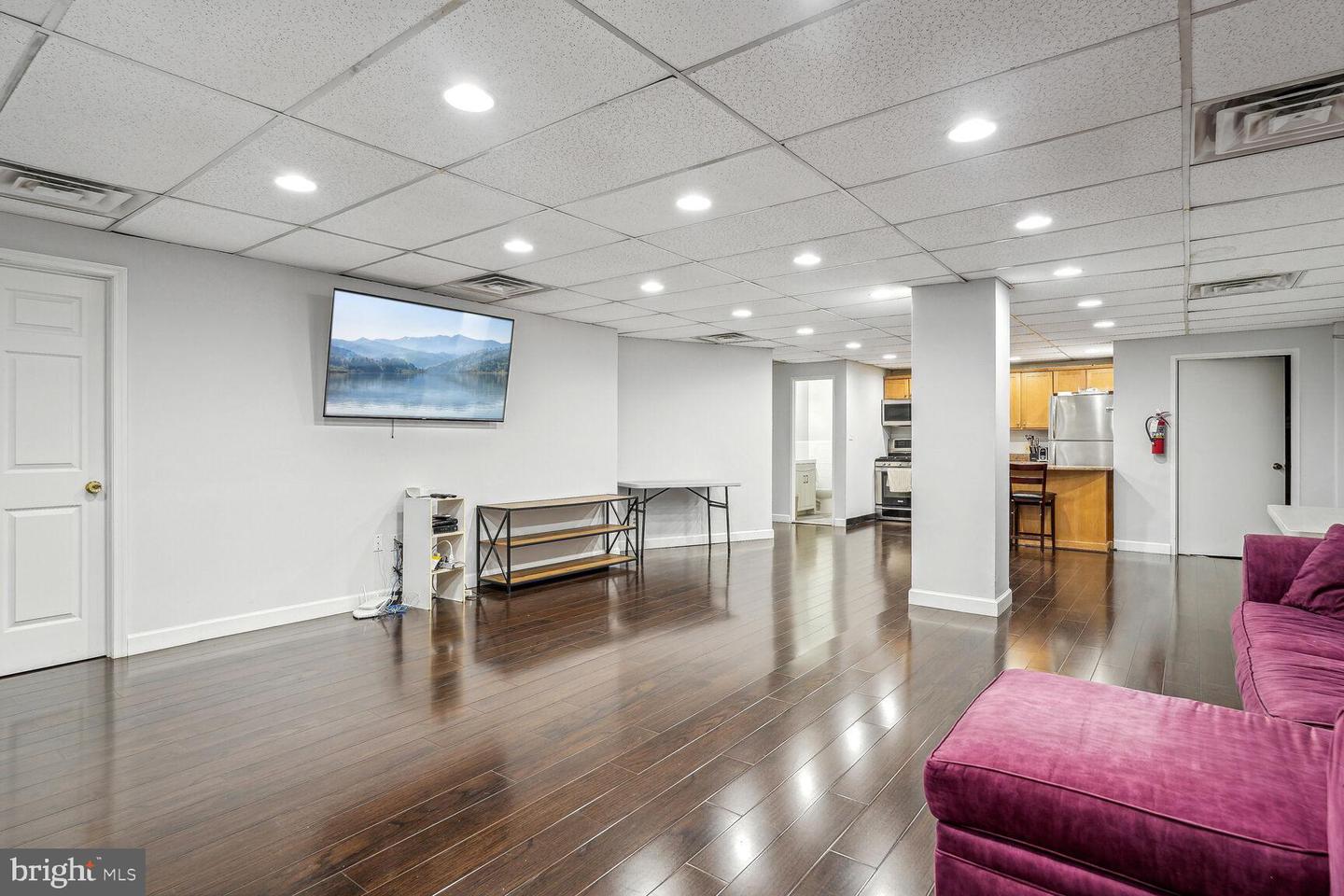 1330 NW NEW HAMPSHIRE AVENUE NW Unit: 425