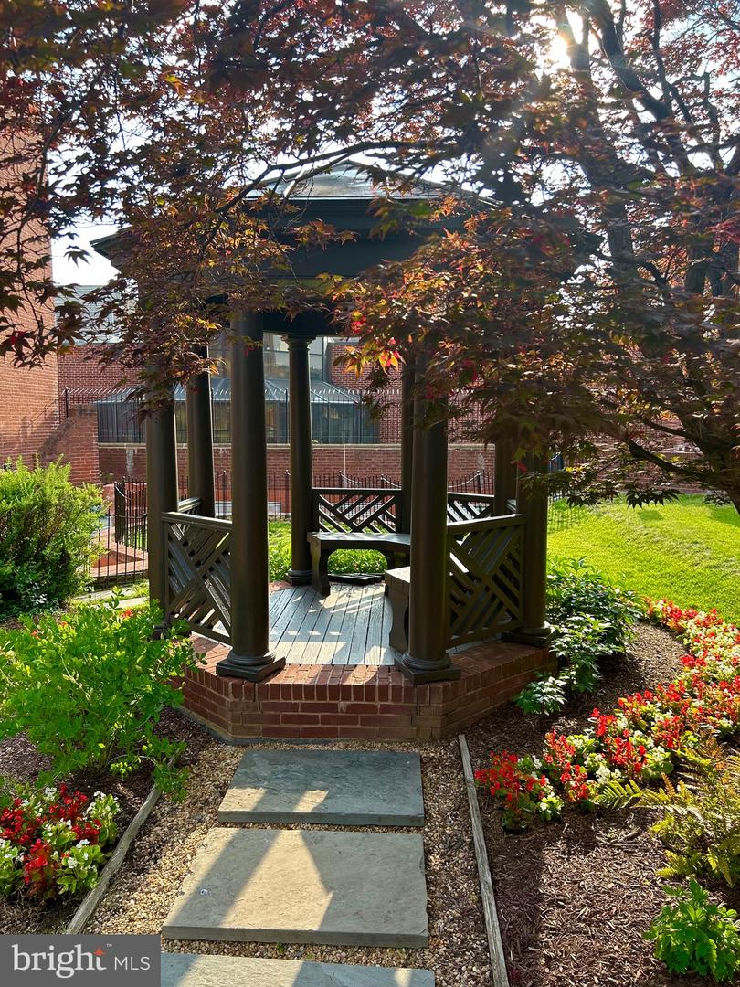 3225 GRACE STREET NW Unit: 208