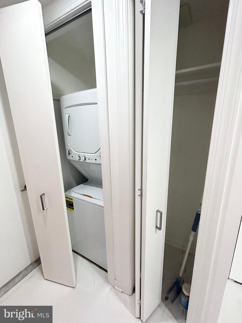 3225 GRACE STREET NW Unit: 208