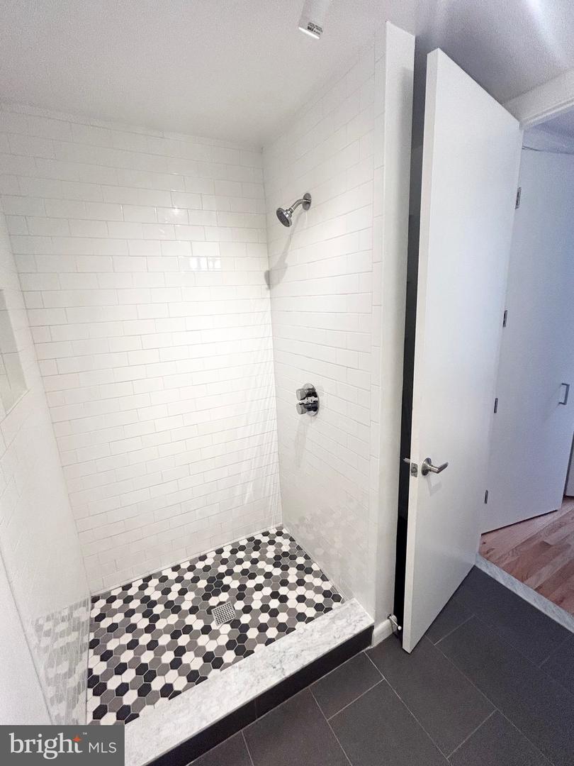 3225 GRACE STREET NW Unit: 208