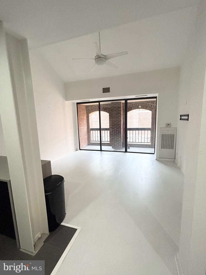 3225 GRACE STREET NW Unit: 208