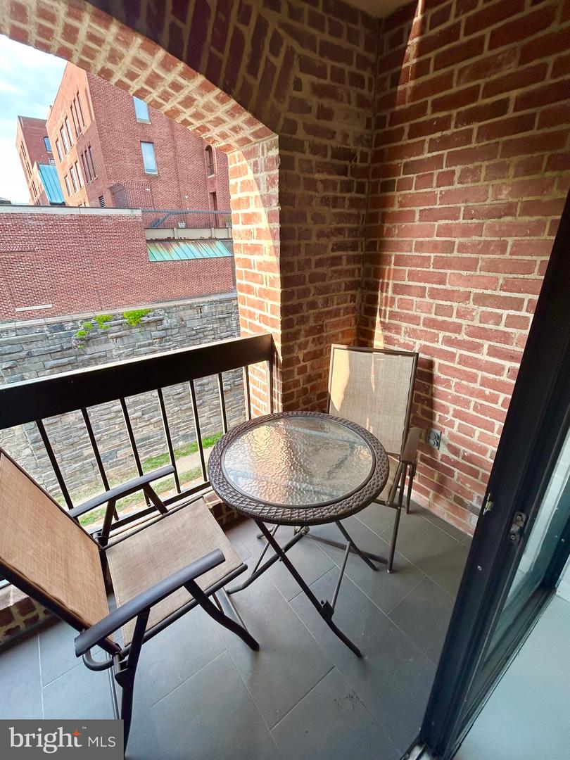 3225 GRACE STREET NW Unit: 208