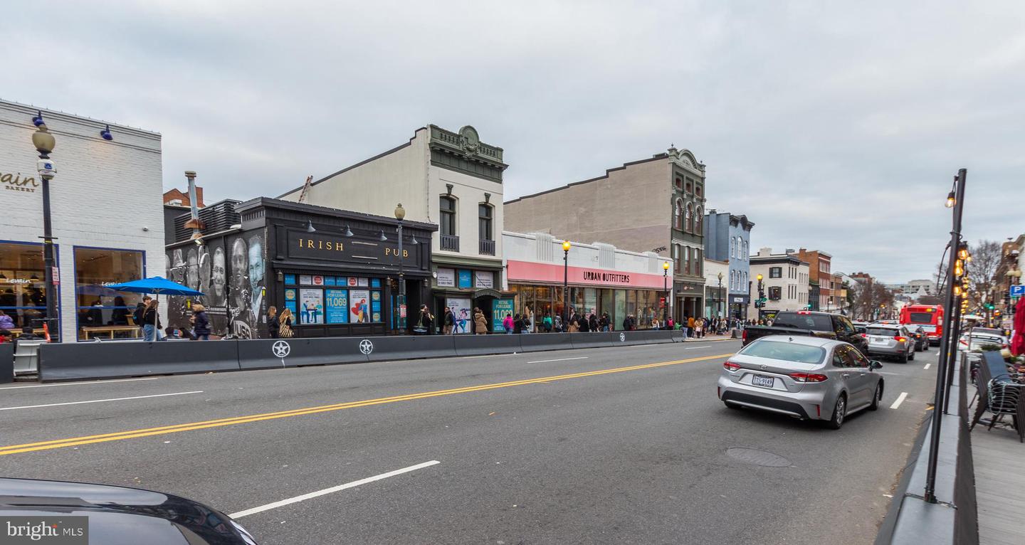 3225 GRACE STREET NW Unit: 208