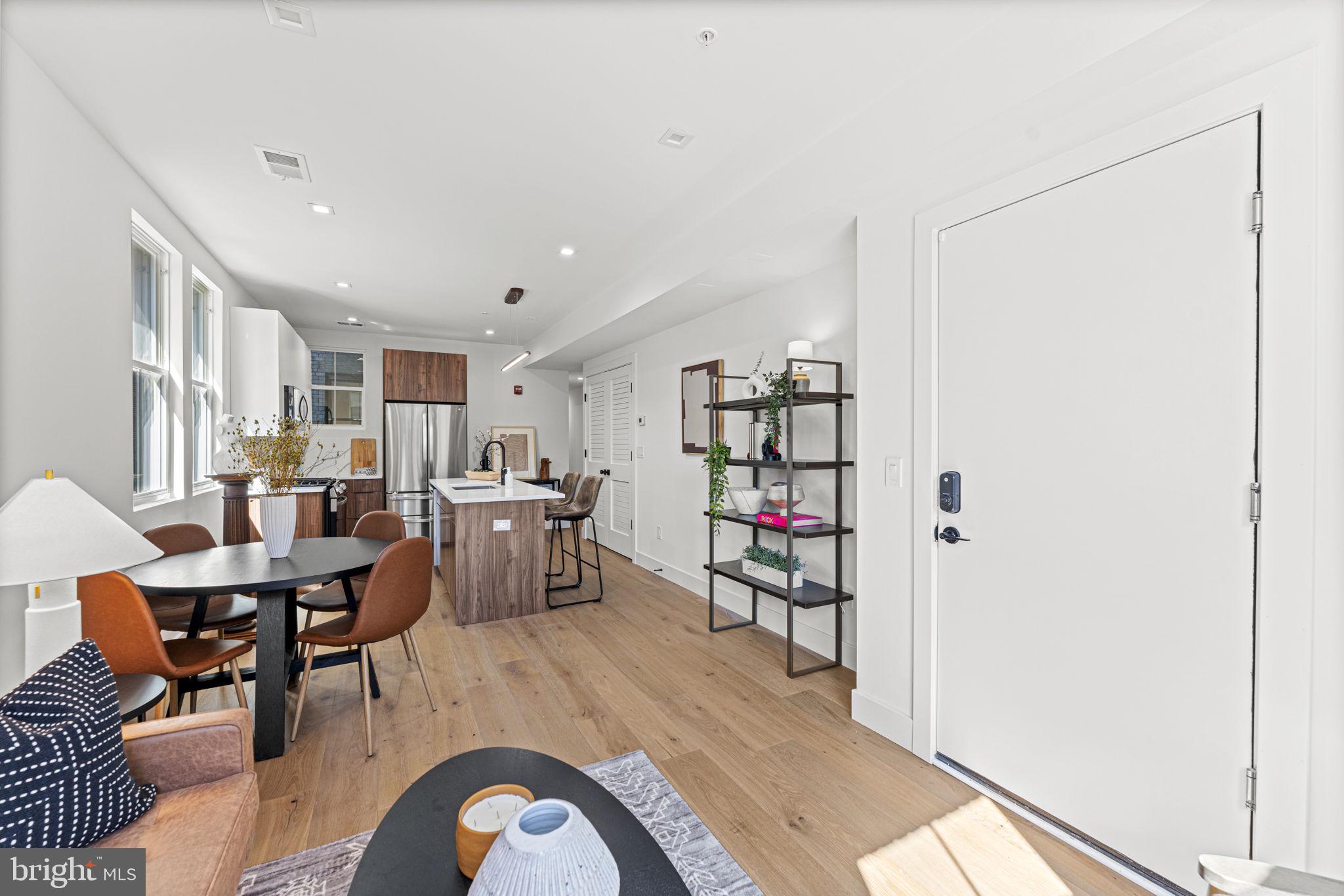 1619 Swann STREET NW Unit: 3