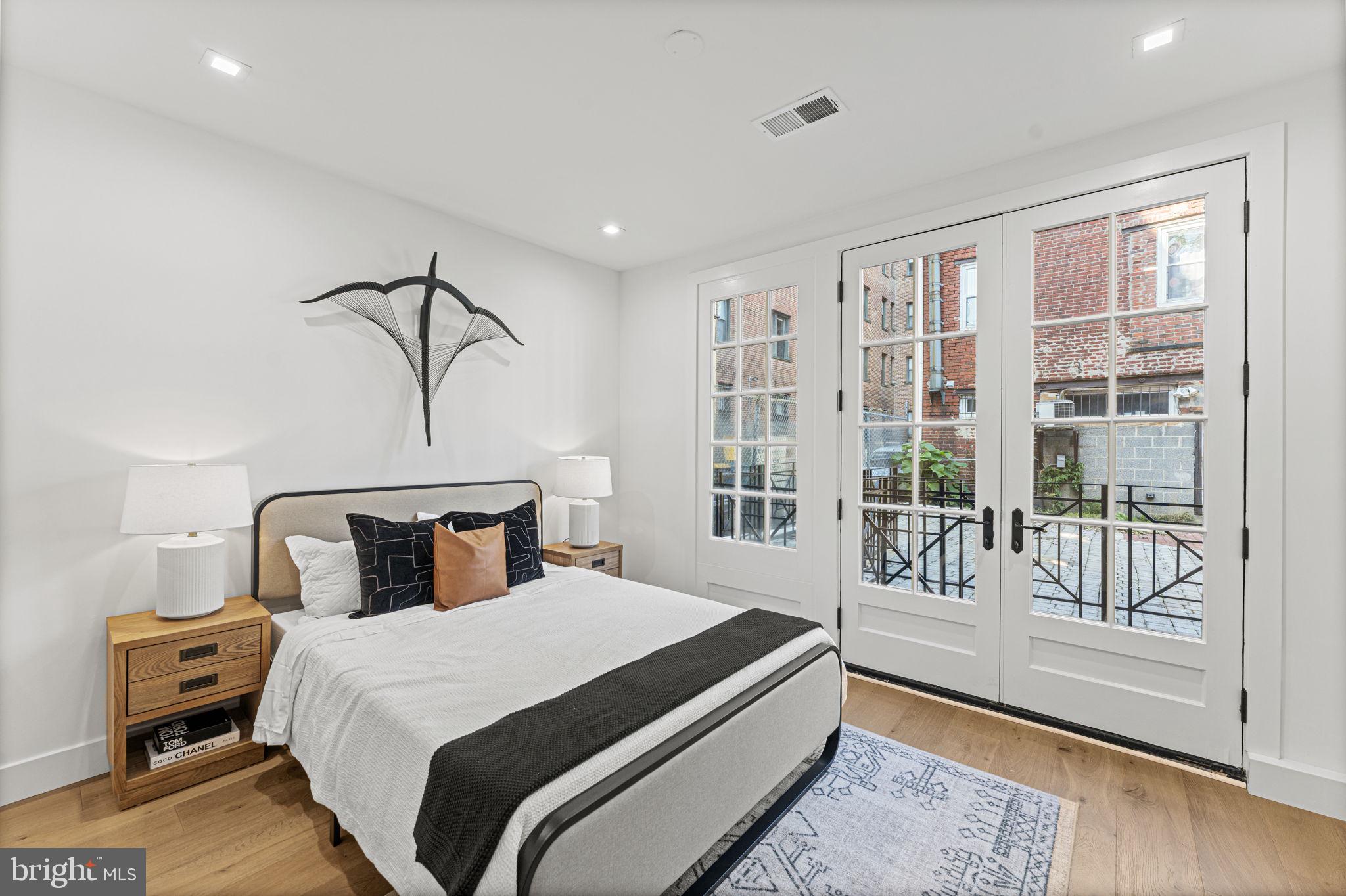 1619 Swann STREET NW Unit: 3