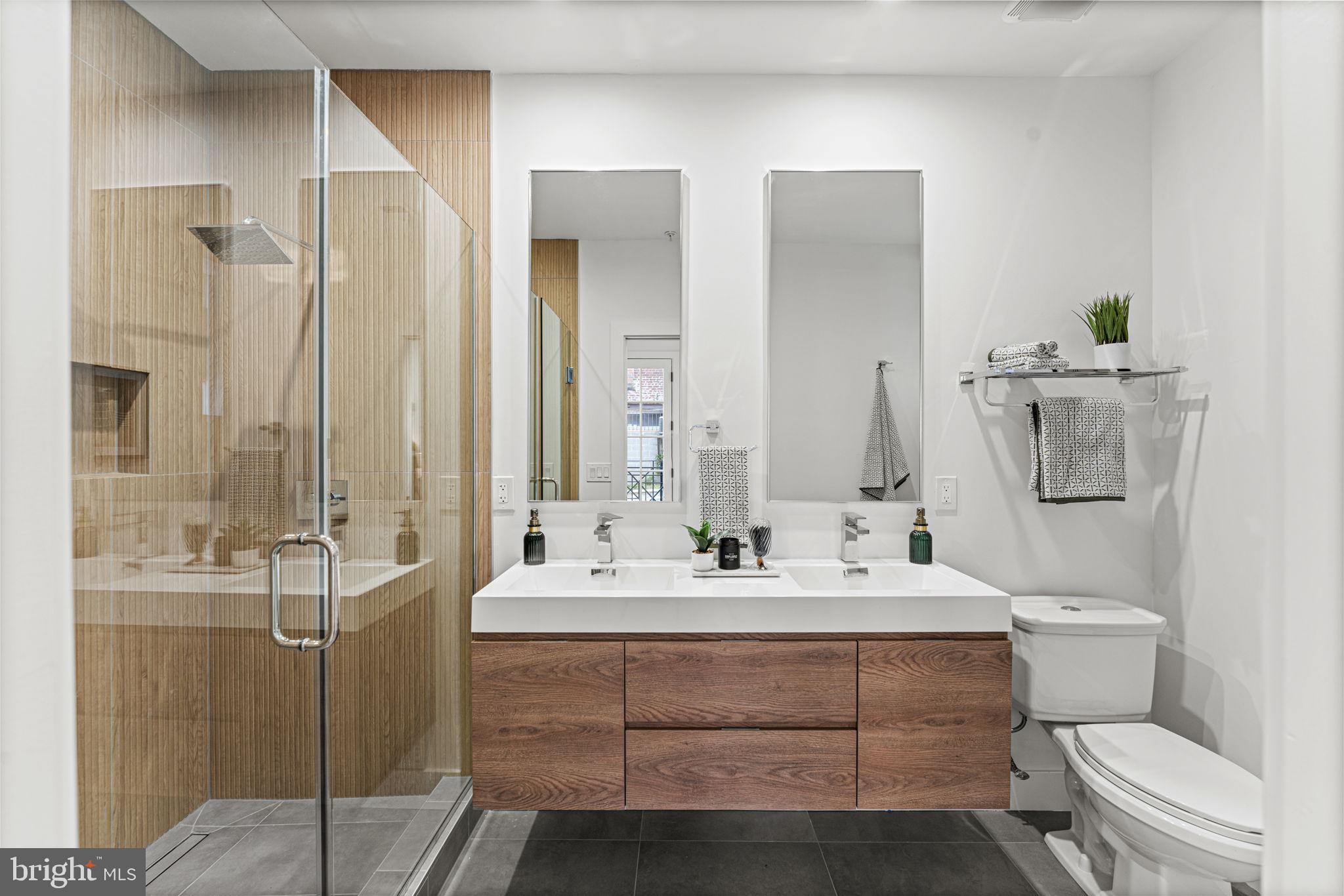 1619 Swann STREET NW Unit: 3