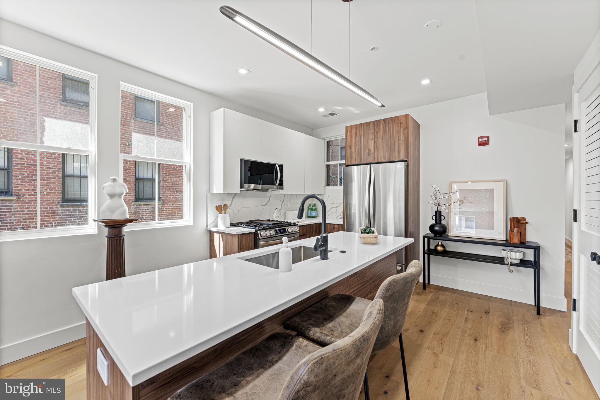 1619 Swann STREET NW Unit: 3