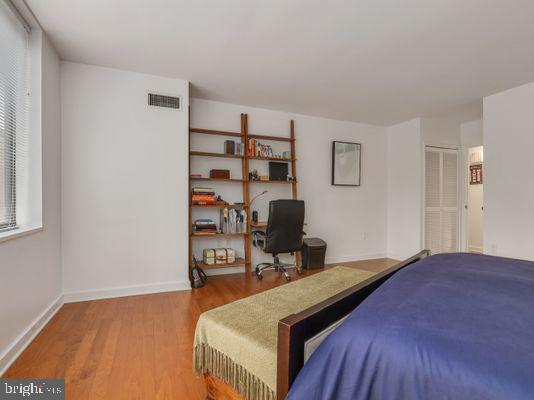 2555 NW Pennsylvania Ave NW #417