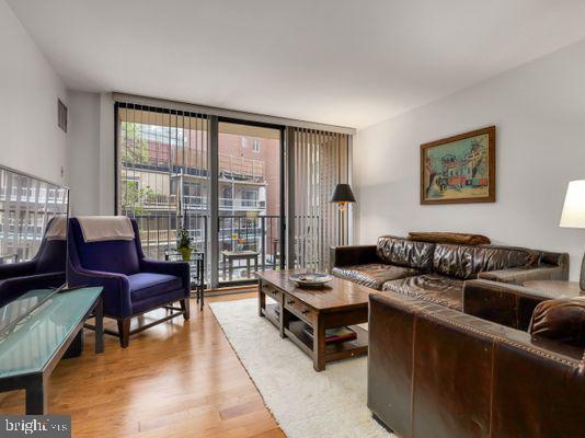 2555 NW Pennsylvania Ave NW #417