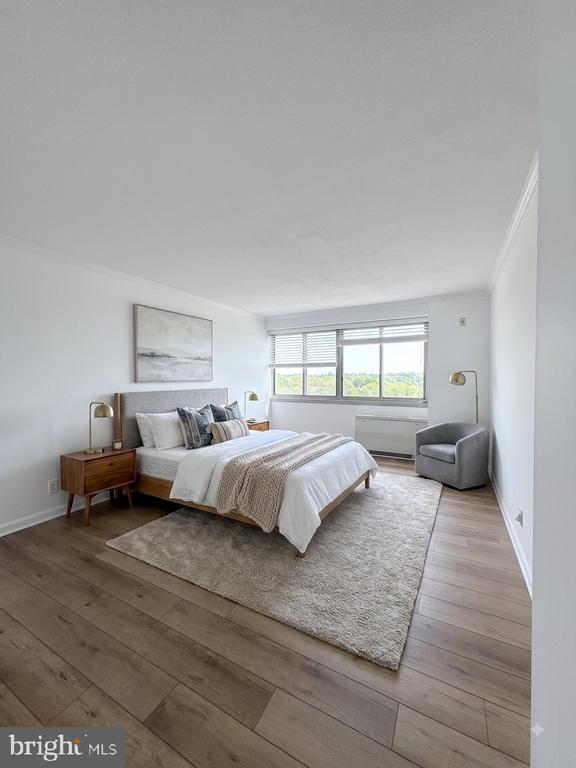 4515 WILLARD AVENUE Unit: 2207
