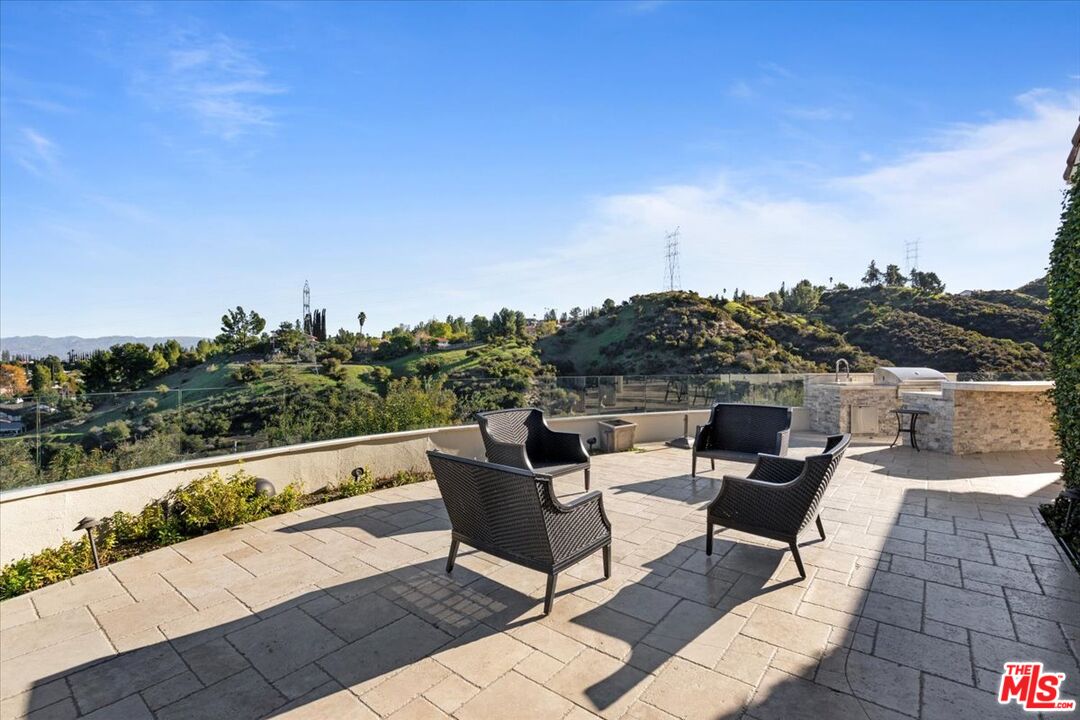 3900 Hilton Head Way