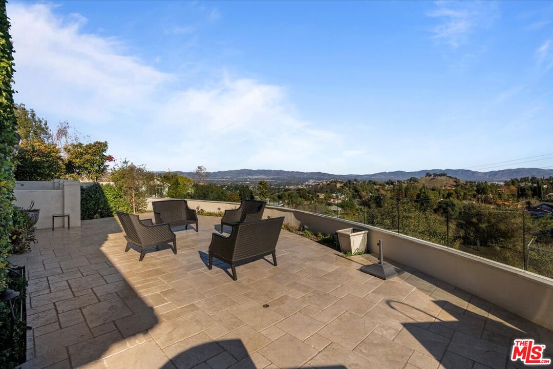 3900 Hilton Head Way