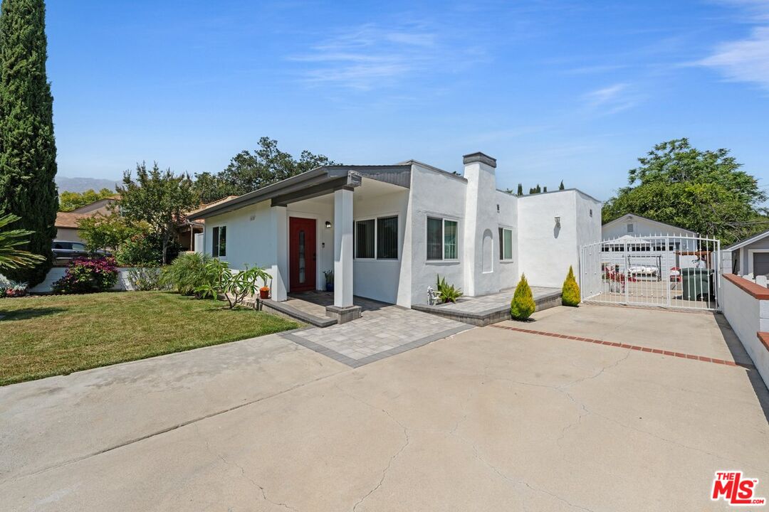 1430 N Dominion Ave