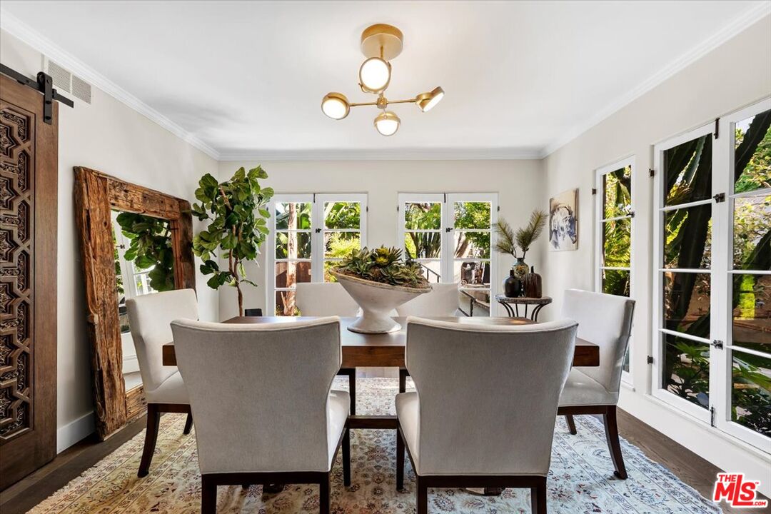 2276 La Granada Dr