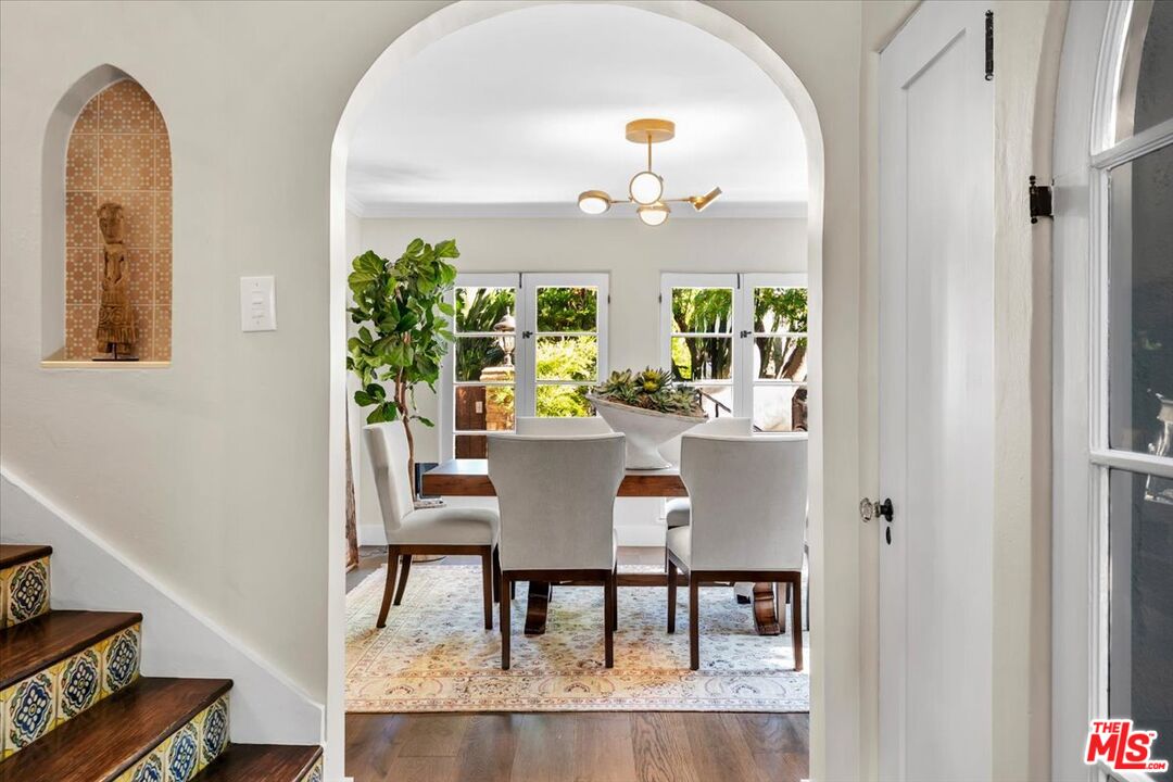 2276 La Granada Dr