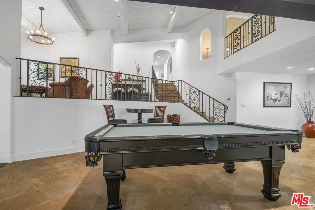 10353 Mississippi Ave