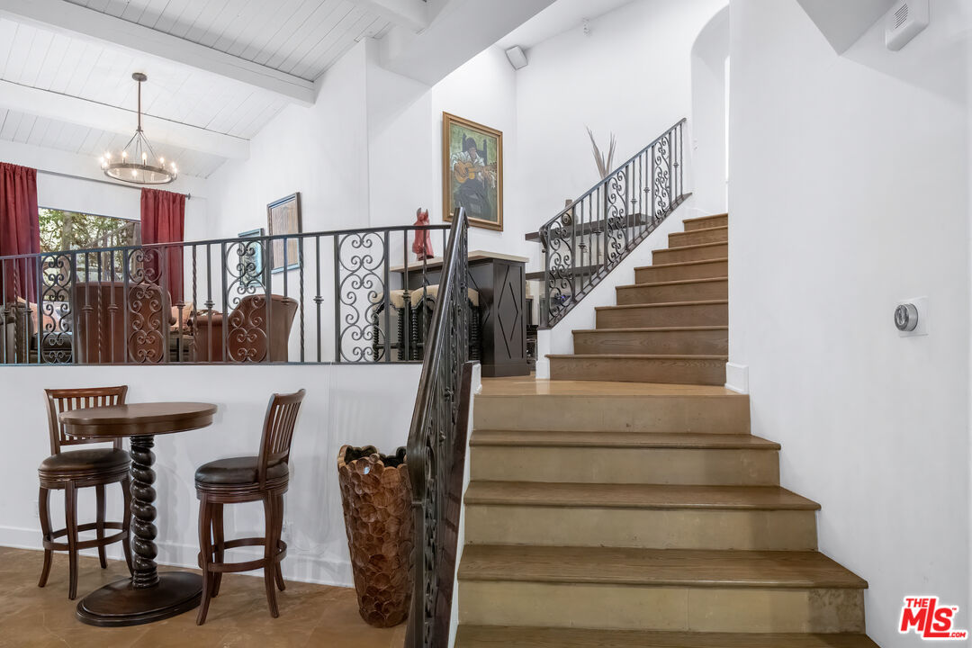 10353 Mississippi Ave