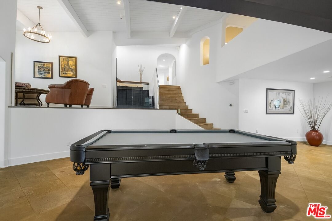 10353 Mississippi Ave