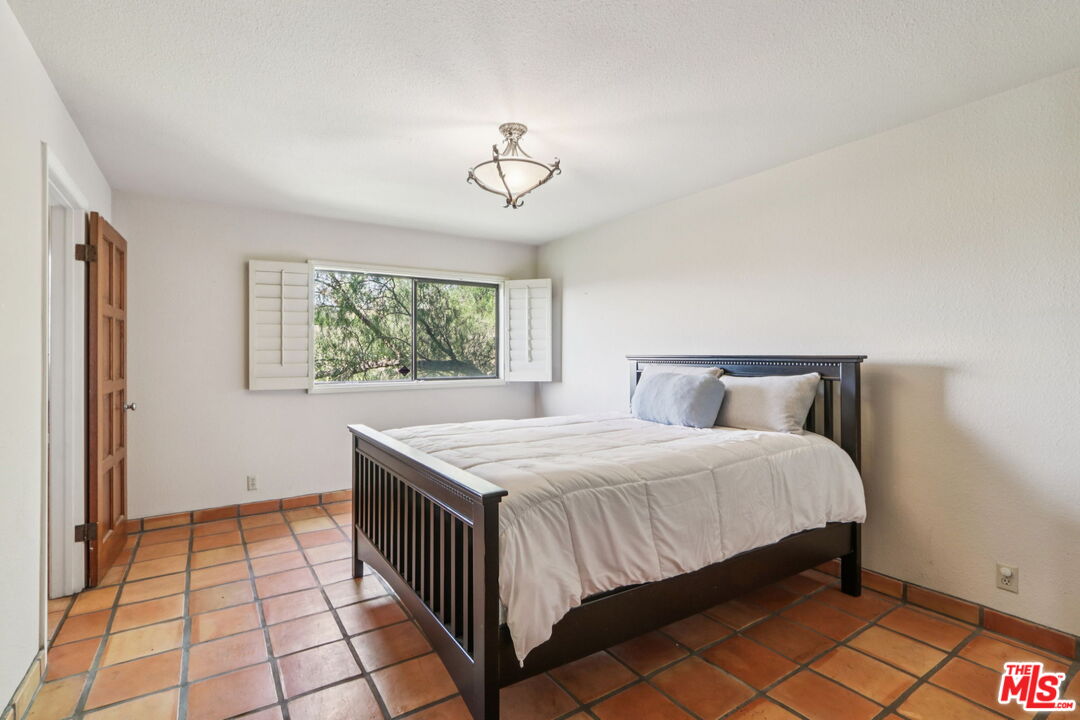 1821 Calle Petaluma