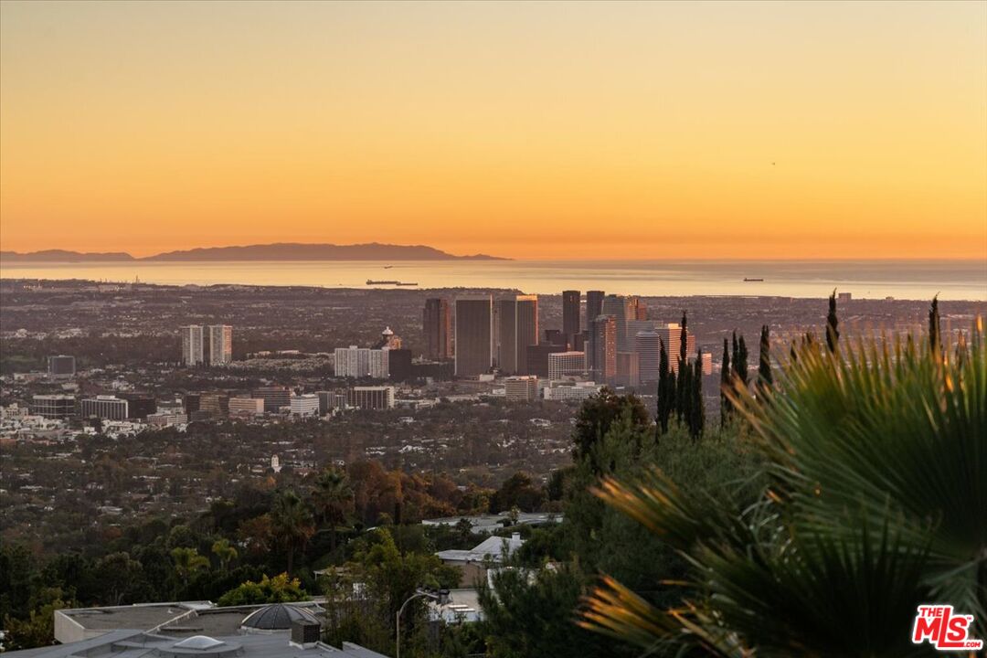 1740 Carla Ridge