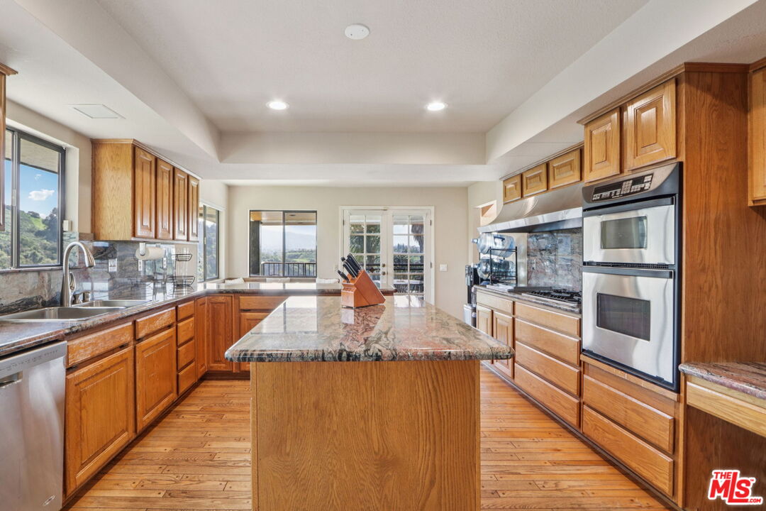 1821 Calle Petaluma