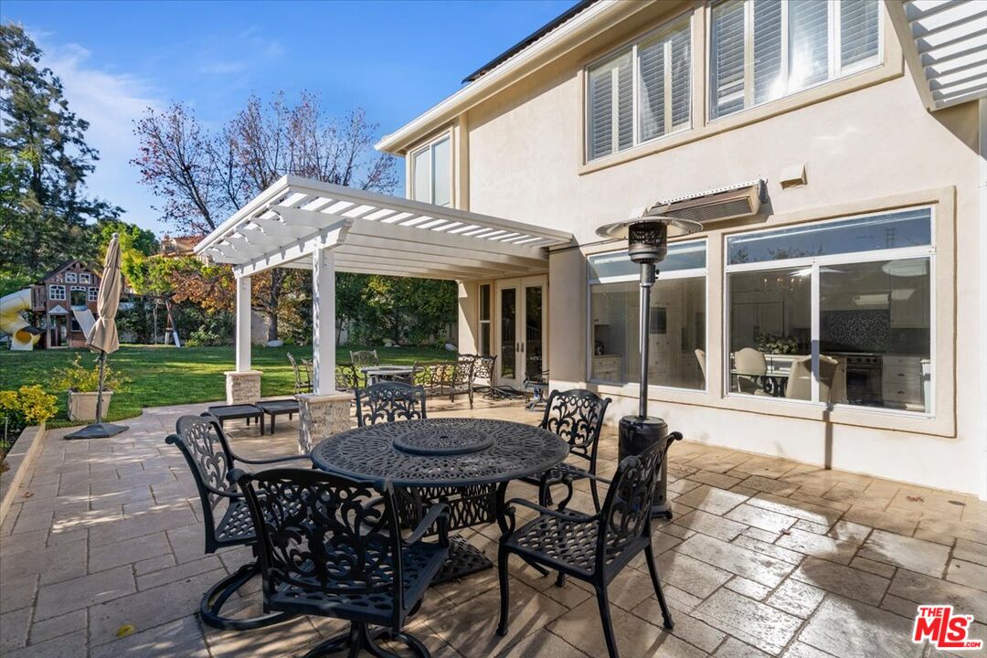 3900 Hilton Head Way
