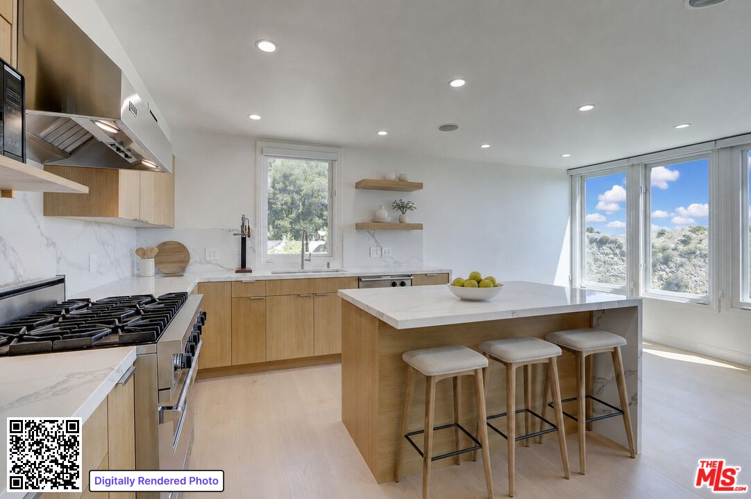 8528 Hillside Ave